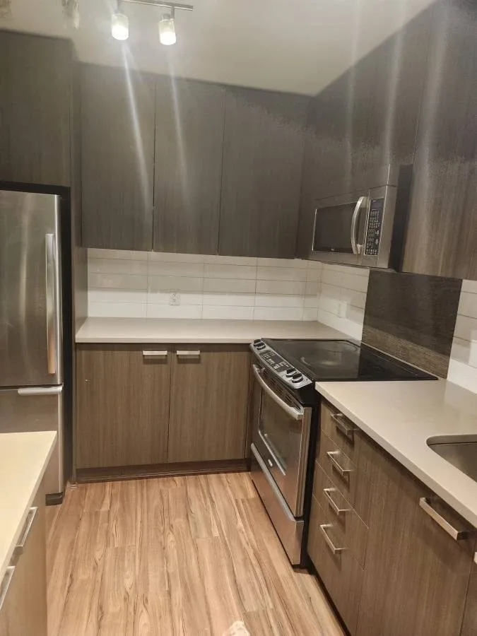 2 bedroom 2 bathroom sub penthouse surrey central image indicator(3)