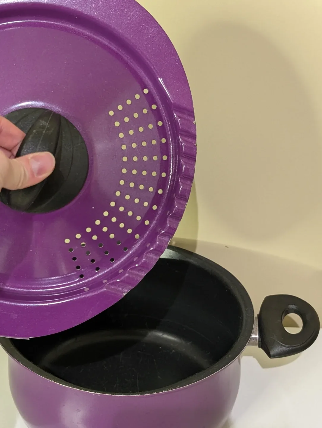 Bialetti Purple Pasta Pot with Lid image indicator(2)