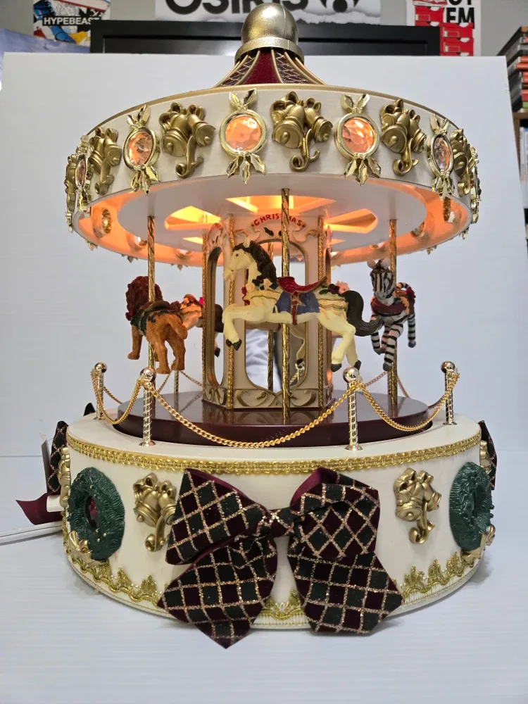 Traditions 16" Musical Carousel