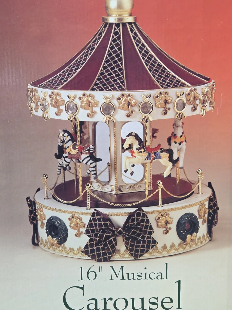 Traditions 16" Musical Carousel - photo 4