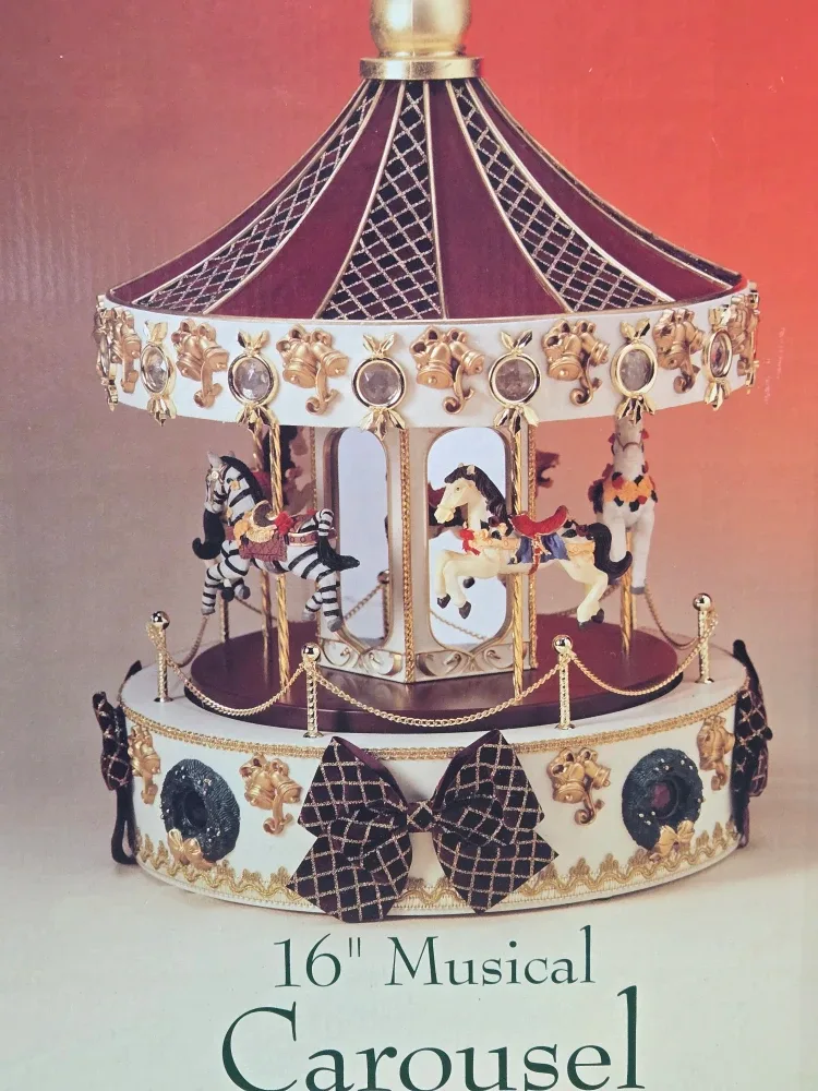 Traditions 16" Musical Carousel image indicator(4)