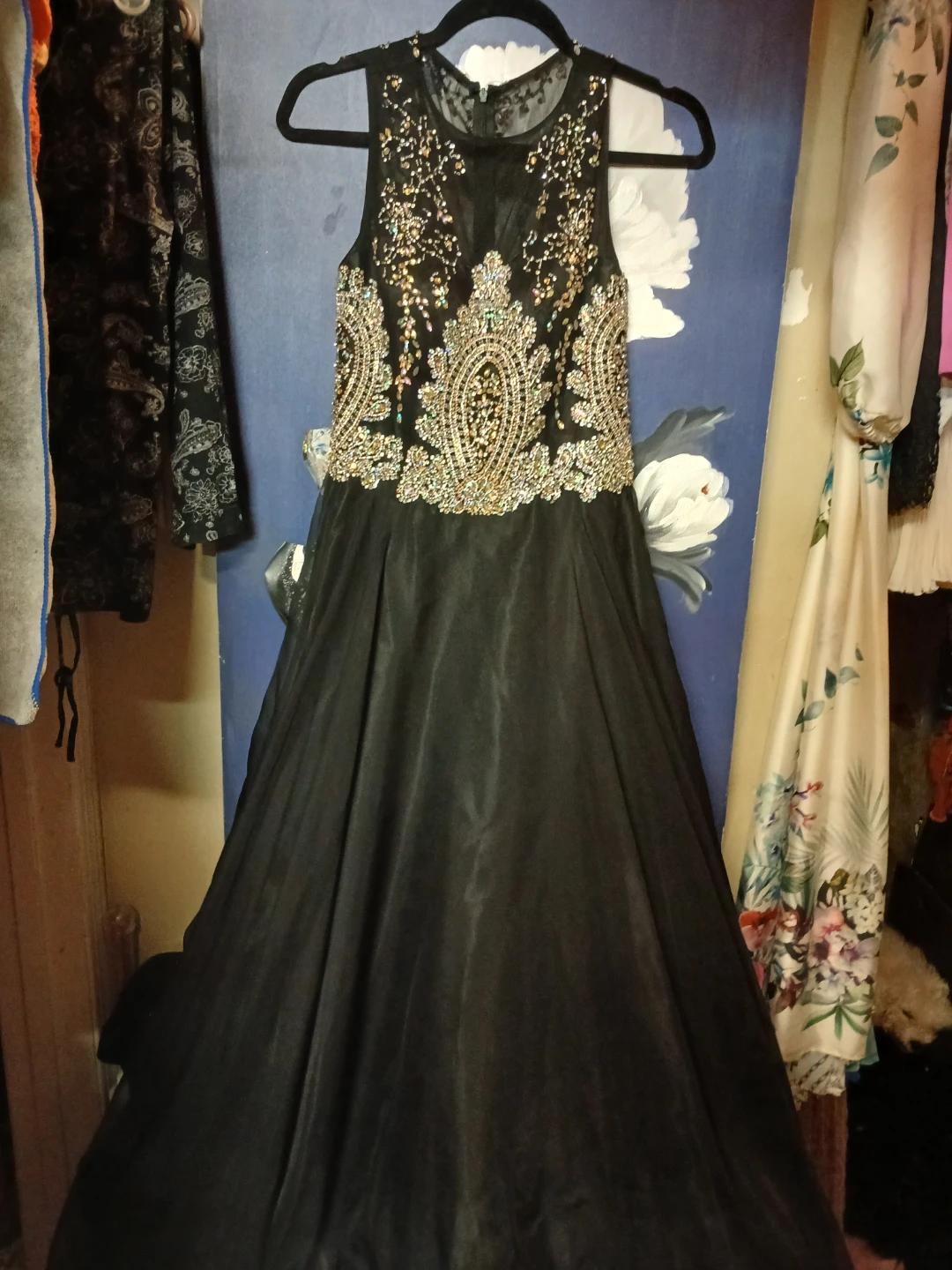 Black Embellished Formal Dress - photo 2