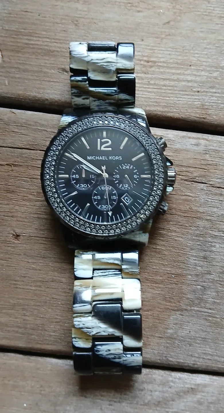 Michael Kors MK-5599 Ladies Watch