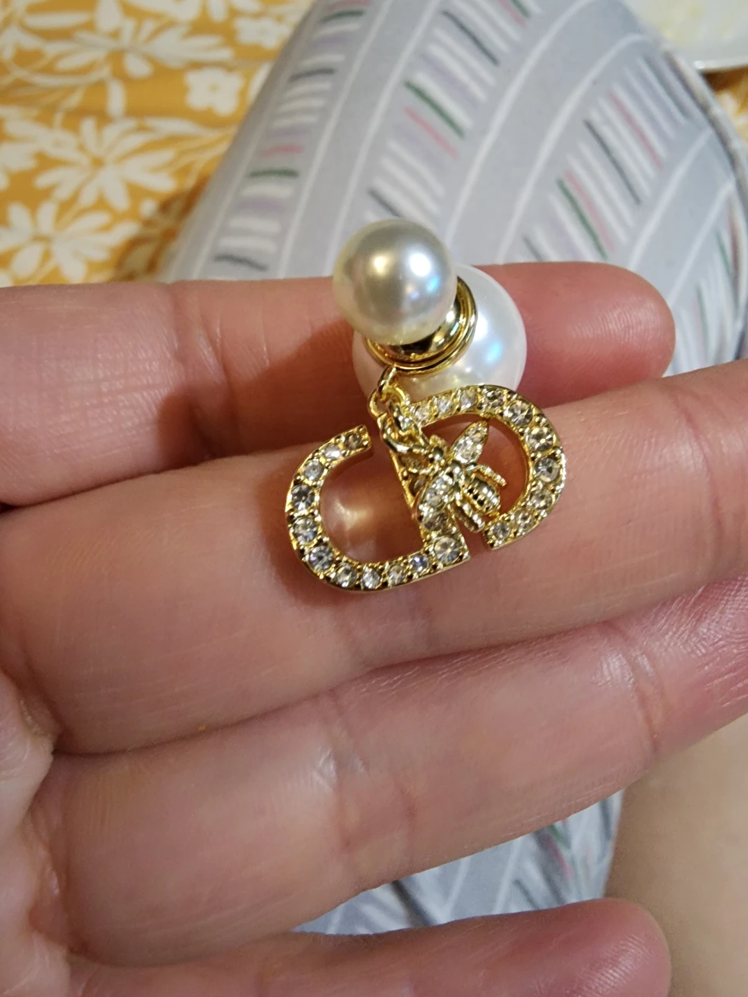 Dior Tribales Pearl Bee Earrings - photo 3