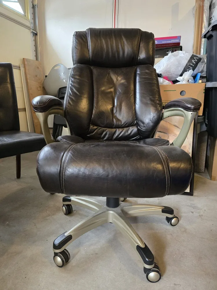 Leather Executive Office Chair image indicator(2)