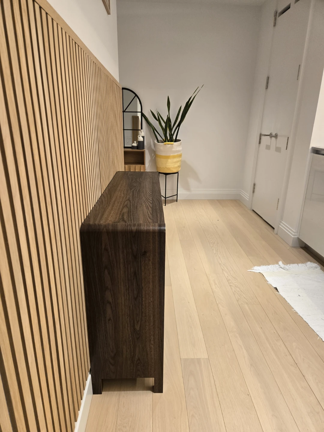 47.2' Narrow Walnut Console Table With 2 Drawers - photo 3