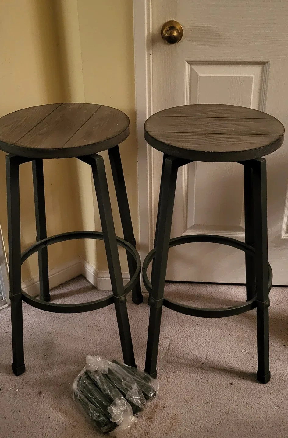 Set of 2 Bar Stools - Dark Brown