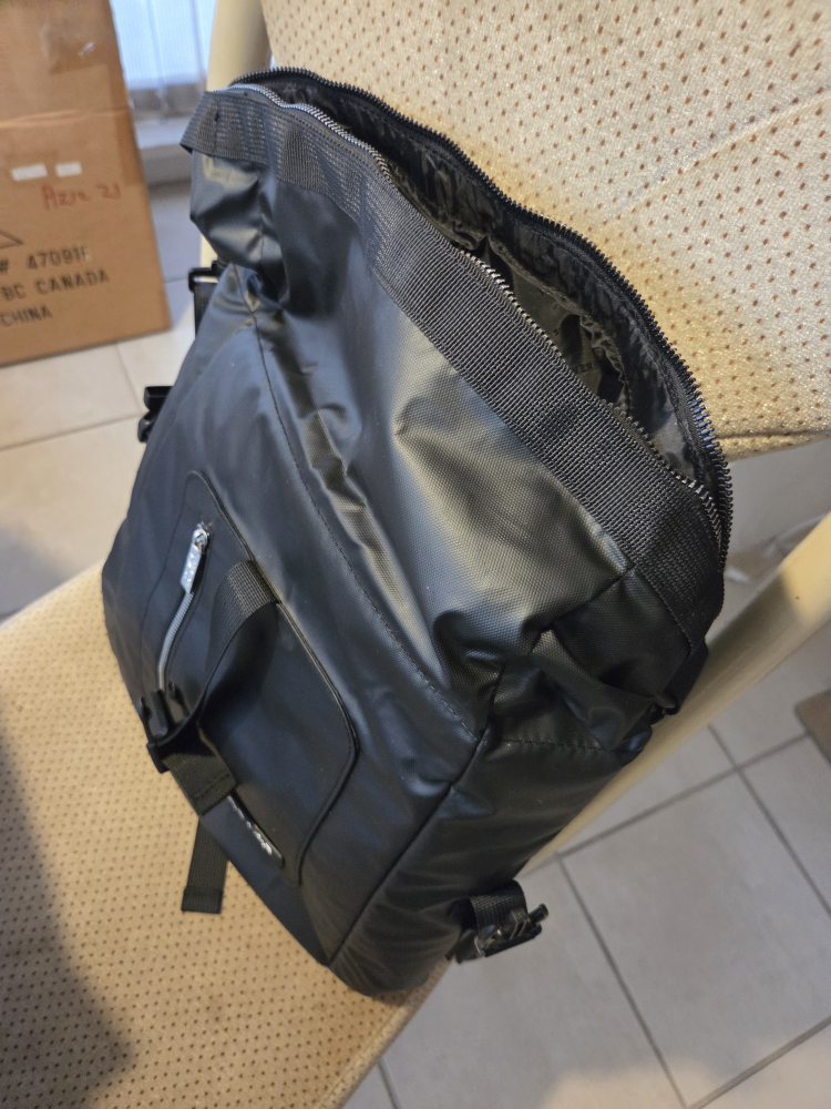 Versace Parfums Black Backpack - photo 2
