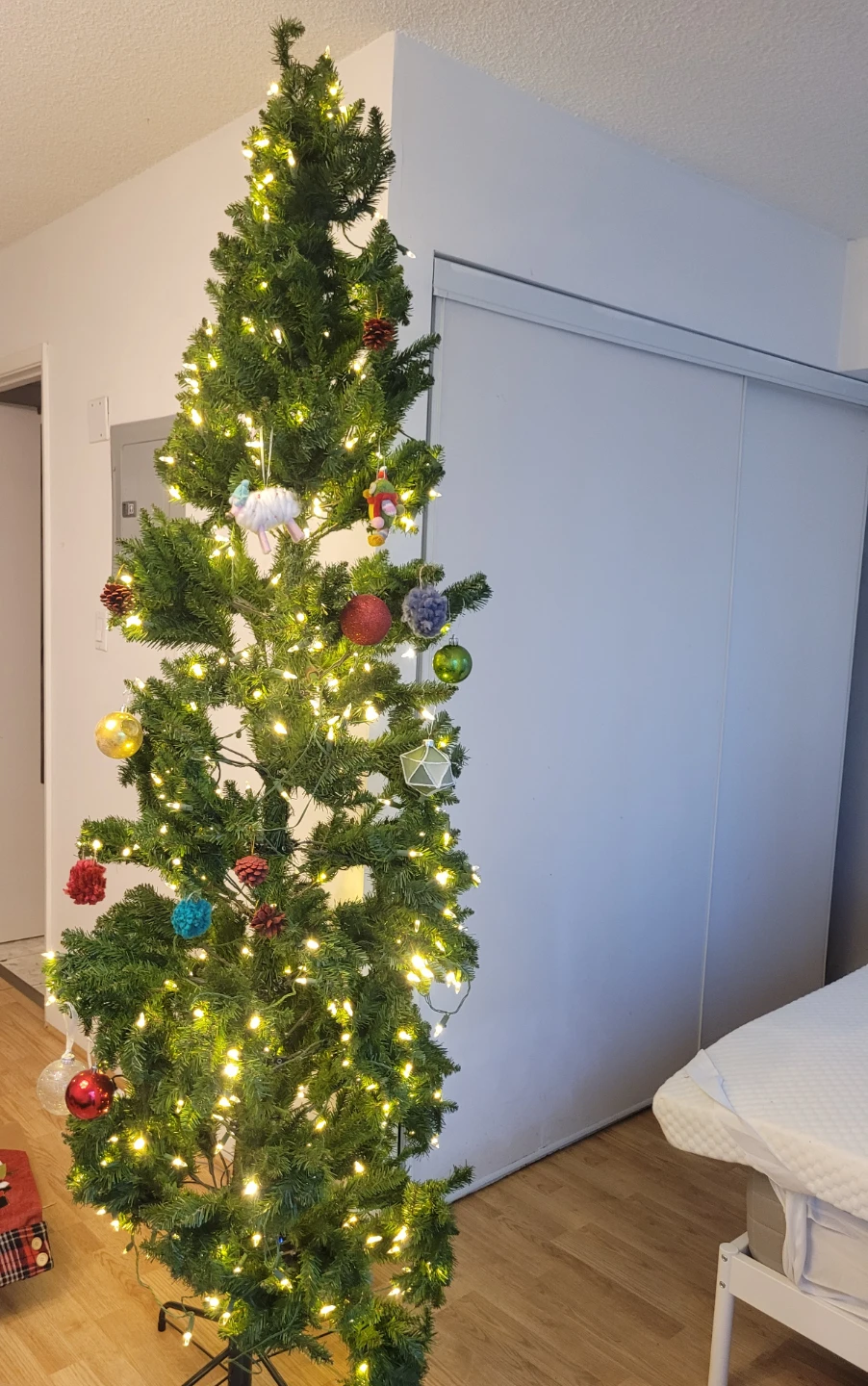 Prelit Christmas Tree 🎄