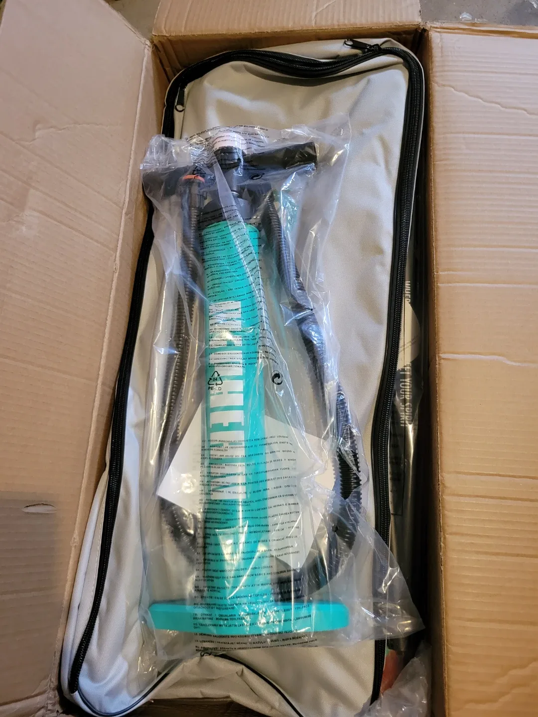 Niphean Inflatable Stand Up Paddle Board image indicator(10)