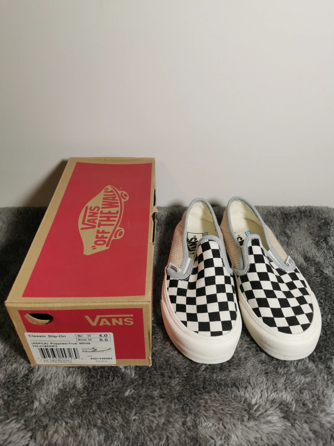 Brand new Vans Classic Slip-On Checkerboard Shoes - Women's 5.5