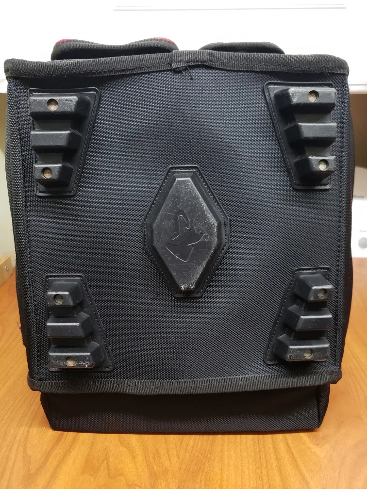 Husky 10-inch Electrician Tool Bag image indicator(7)