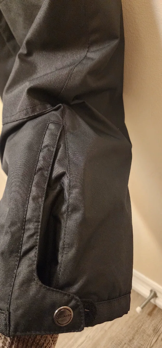 OshKosh kids Black Snow Pants - Size 10 ( MovingOut Sale) image indicator(5)