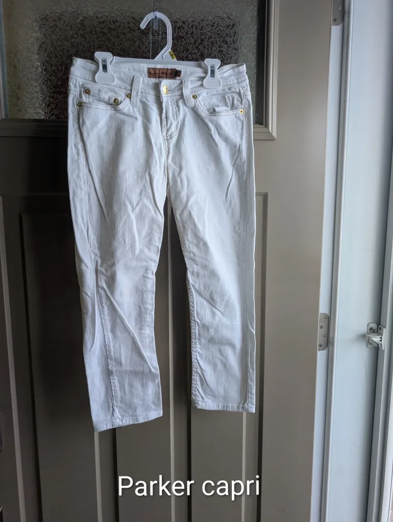 Womens sz 3 Jeans, $10 each