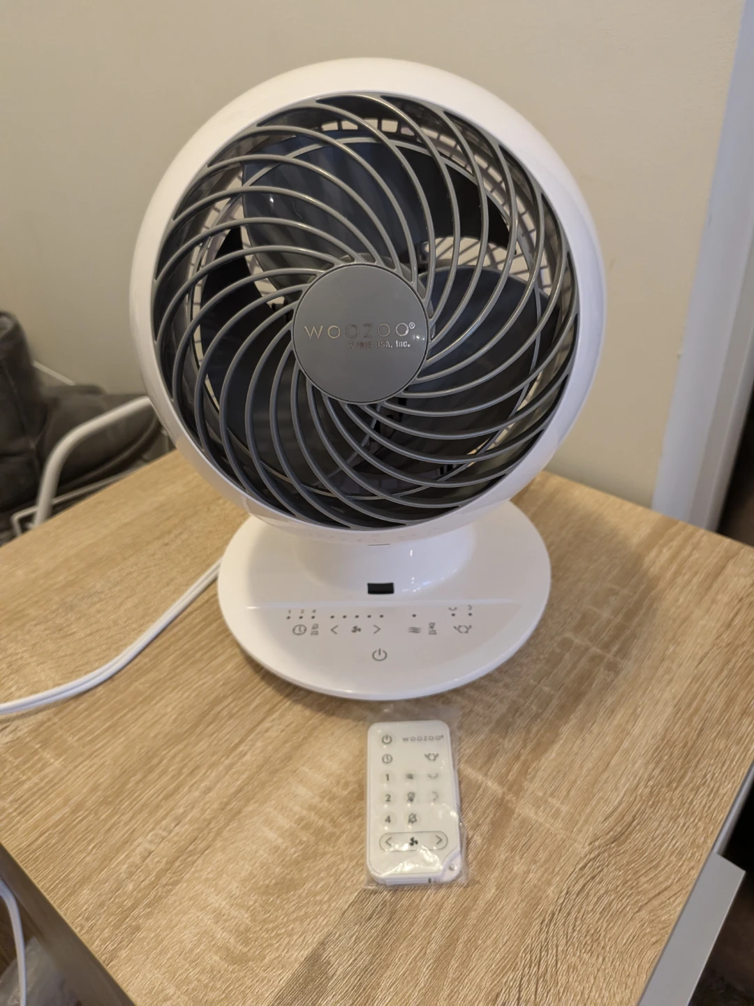 WOOZOO Globe Fan PCF-SC15T-CT with Remote - photo 2
