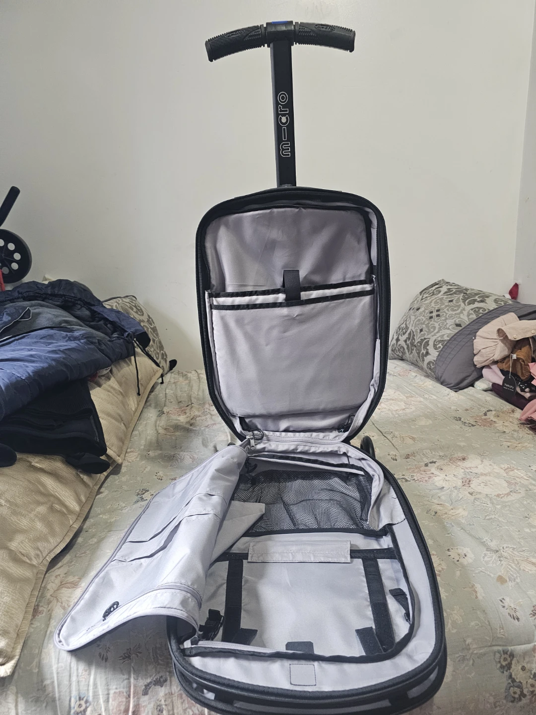 Micro Luggage Scooter - Black - photo 2