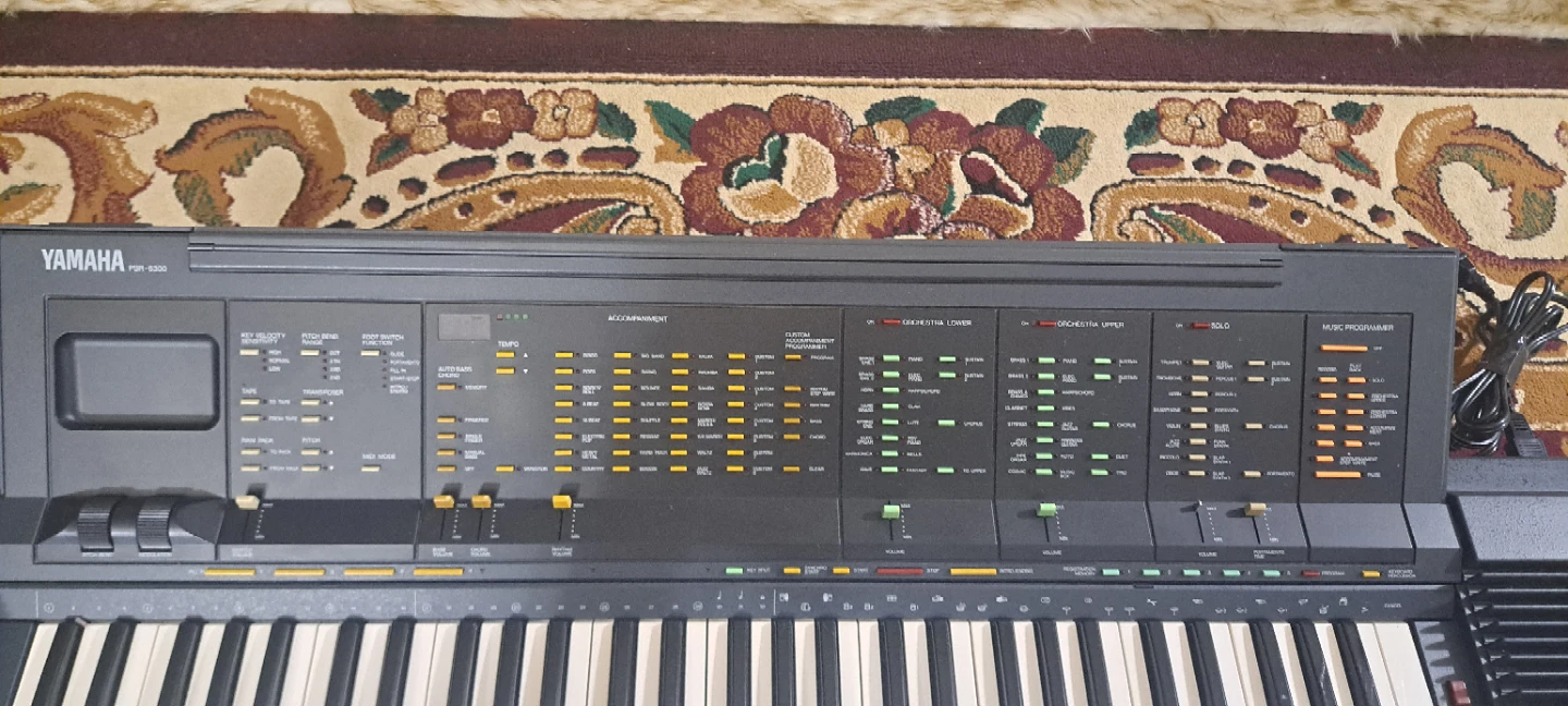 Yamaha PSR-6300 Keyboard - photo 2