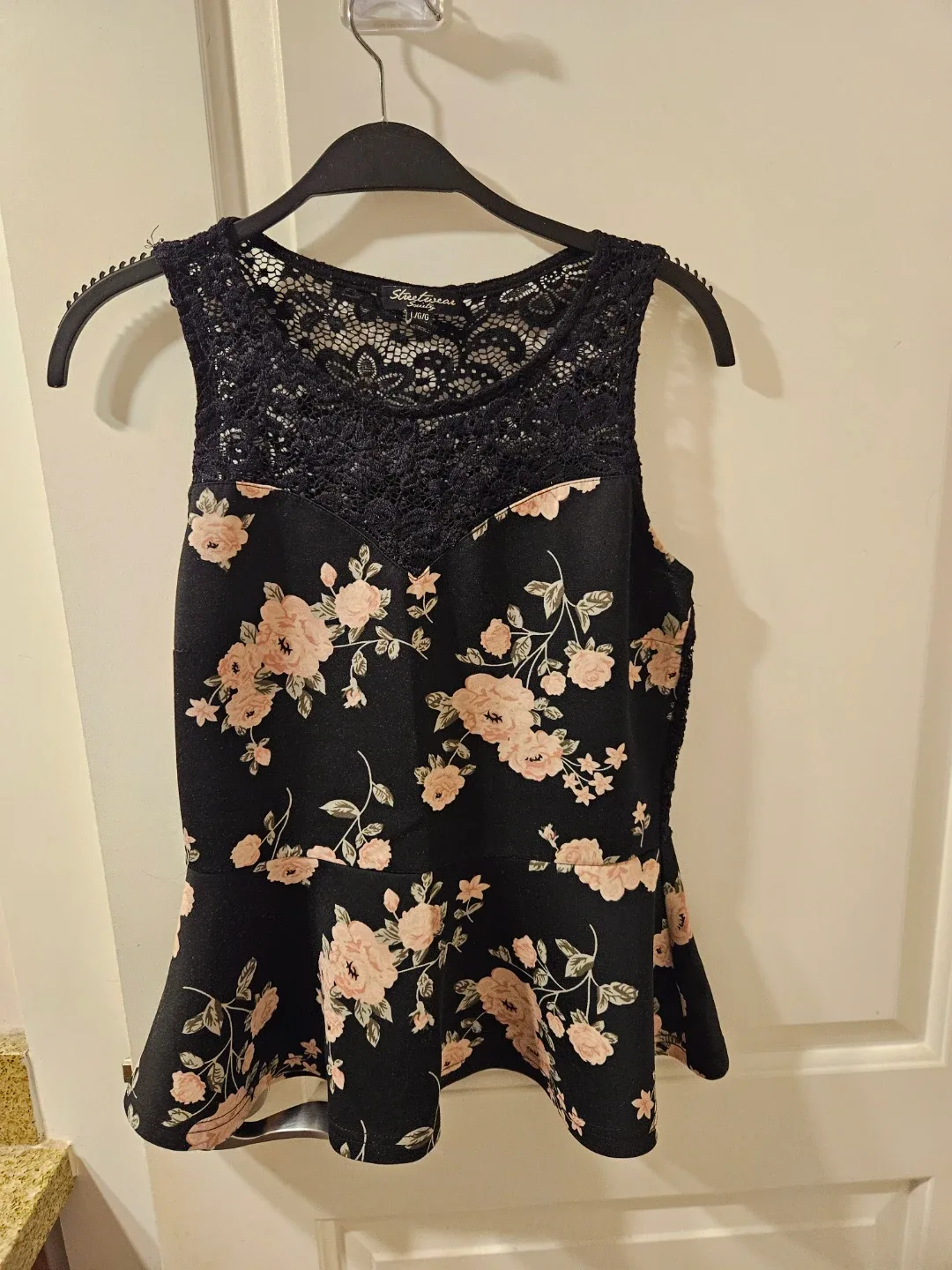 Torrid Black Floral Lace Peplum Top #Cleanout