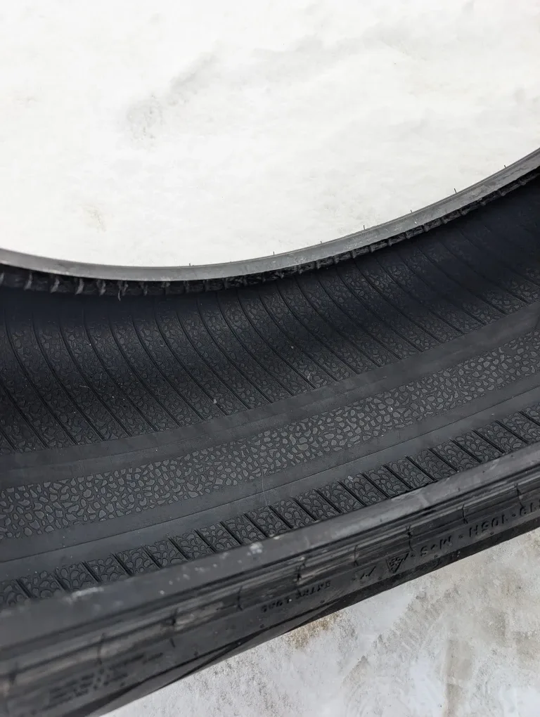 1 Perelli ice zero  asimmetrico  235/55R19 image indicator(4)