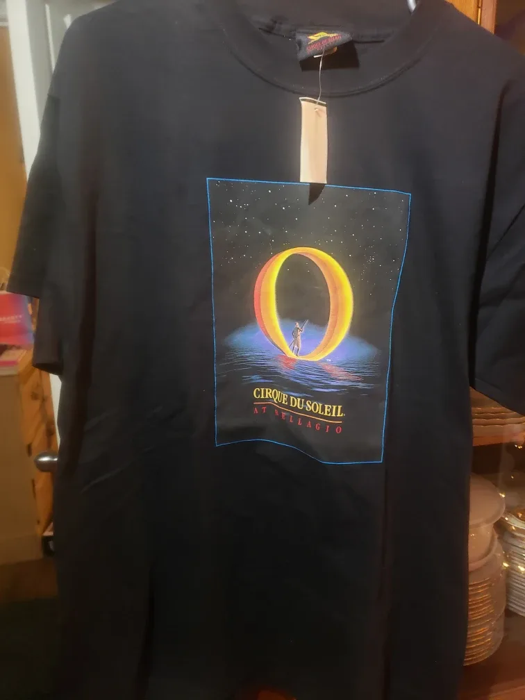 Cirque du Soleil Black T-Shirt image indicator(4)