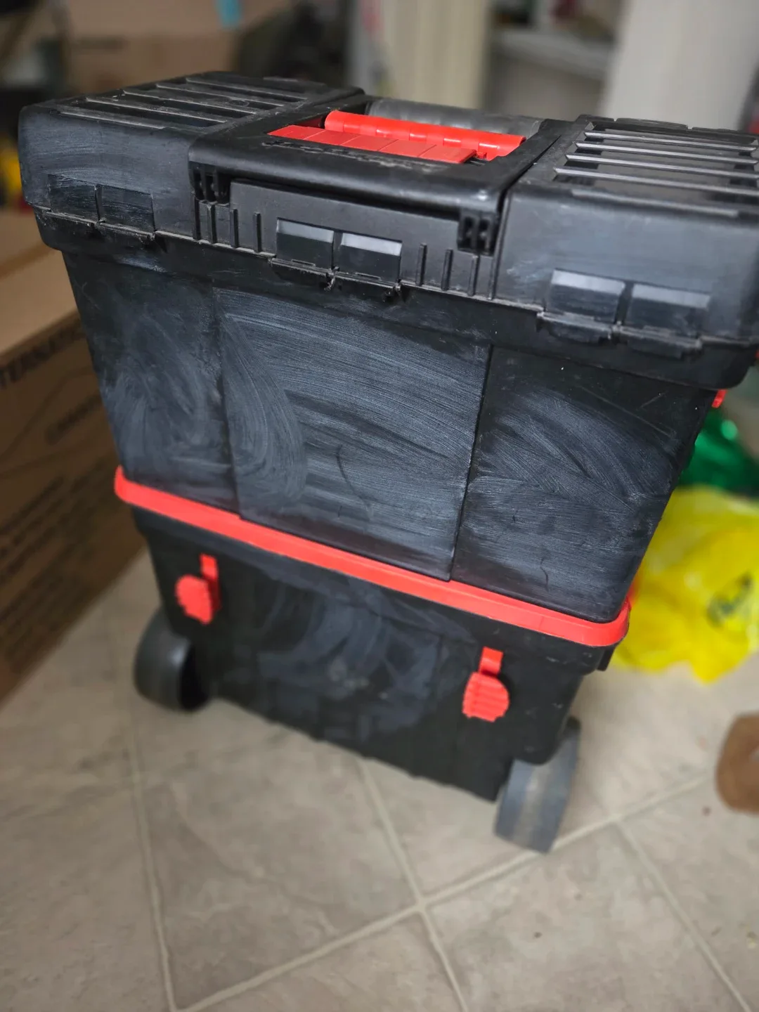 Black And Decker Tools Box, Rolling Tote image indicator(9)