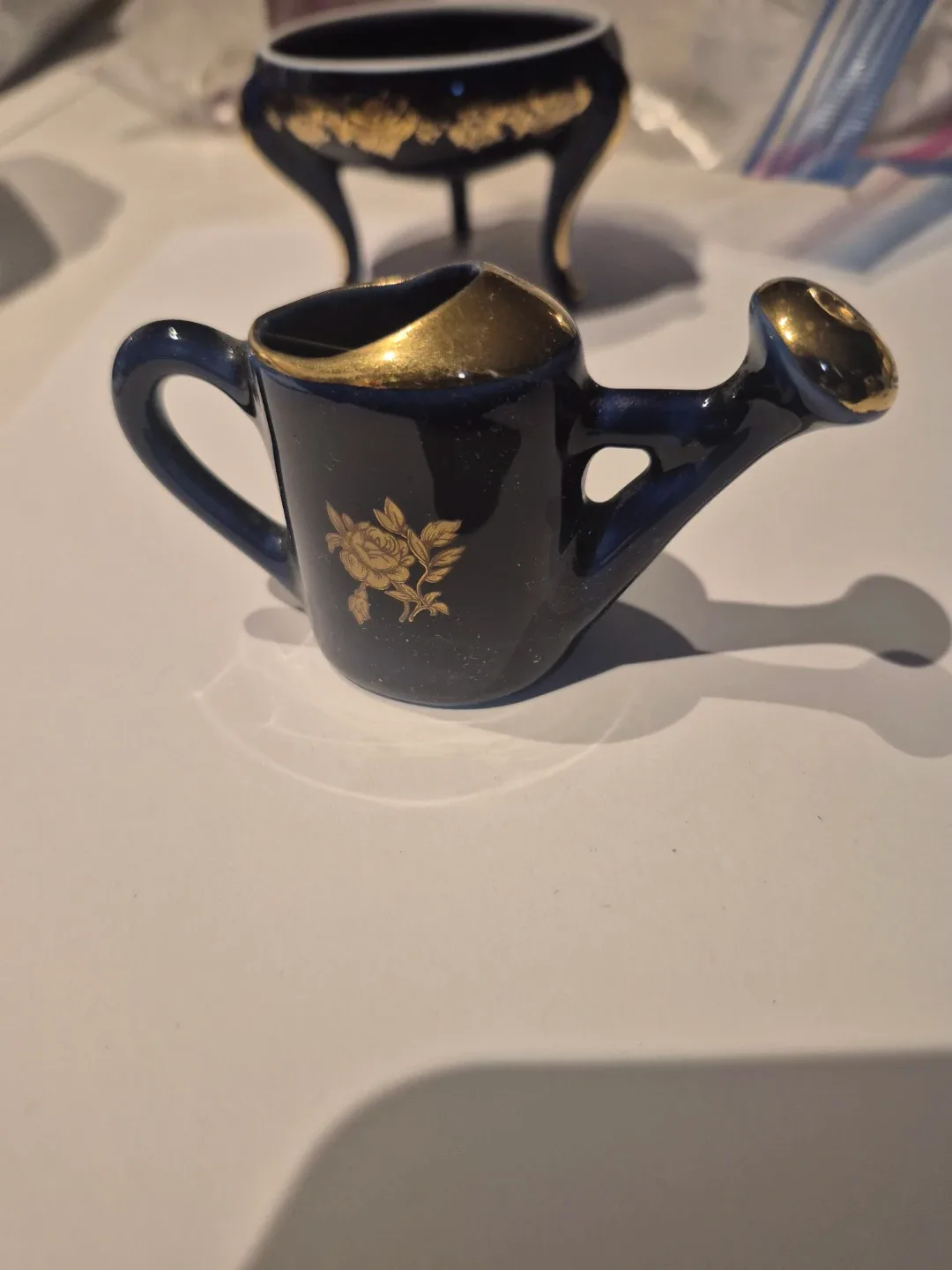 RM France Porcelain Miniature Watering Can & Bowl Set image indicator(3)