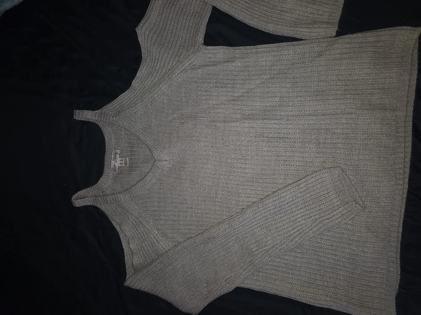 Love & Liberty Grey Knit Sweater - Size M - photo 2