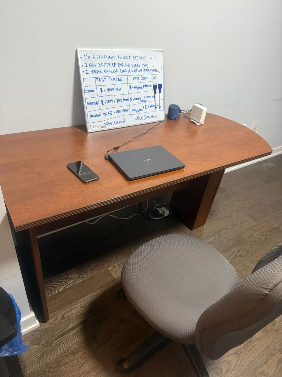 Wooden Desk - photo 2