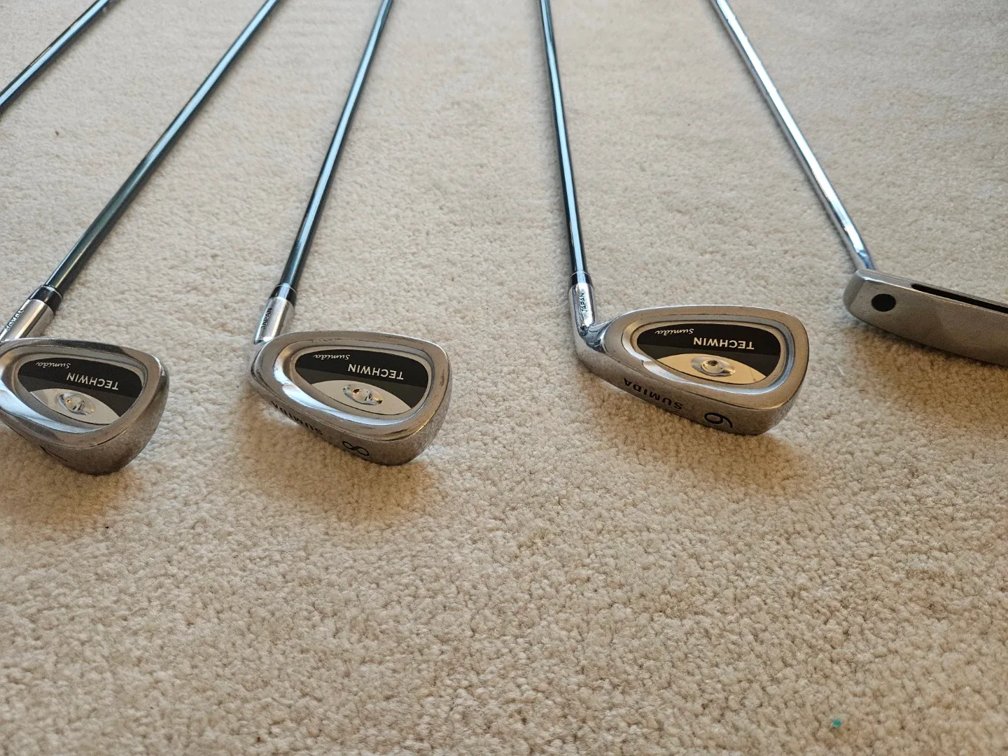 FULL Golf set & Bag image indicator(4)