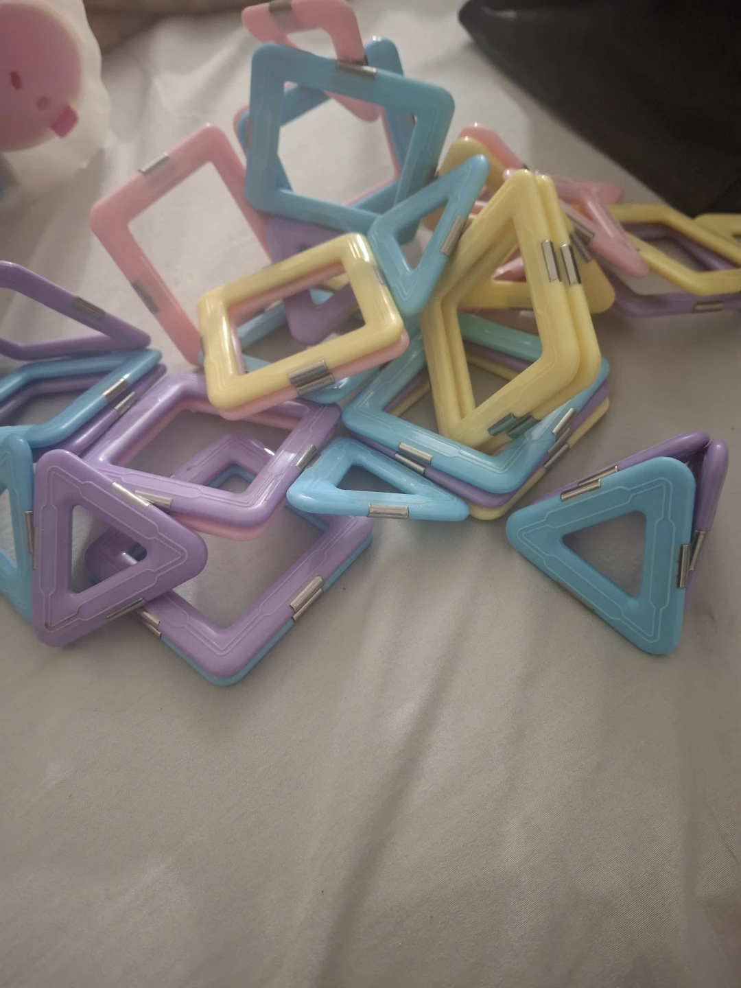 Magnetic Building Tiles