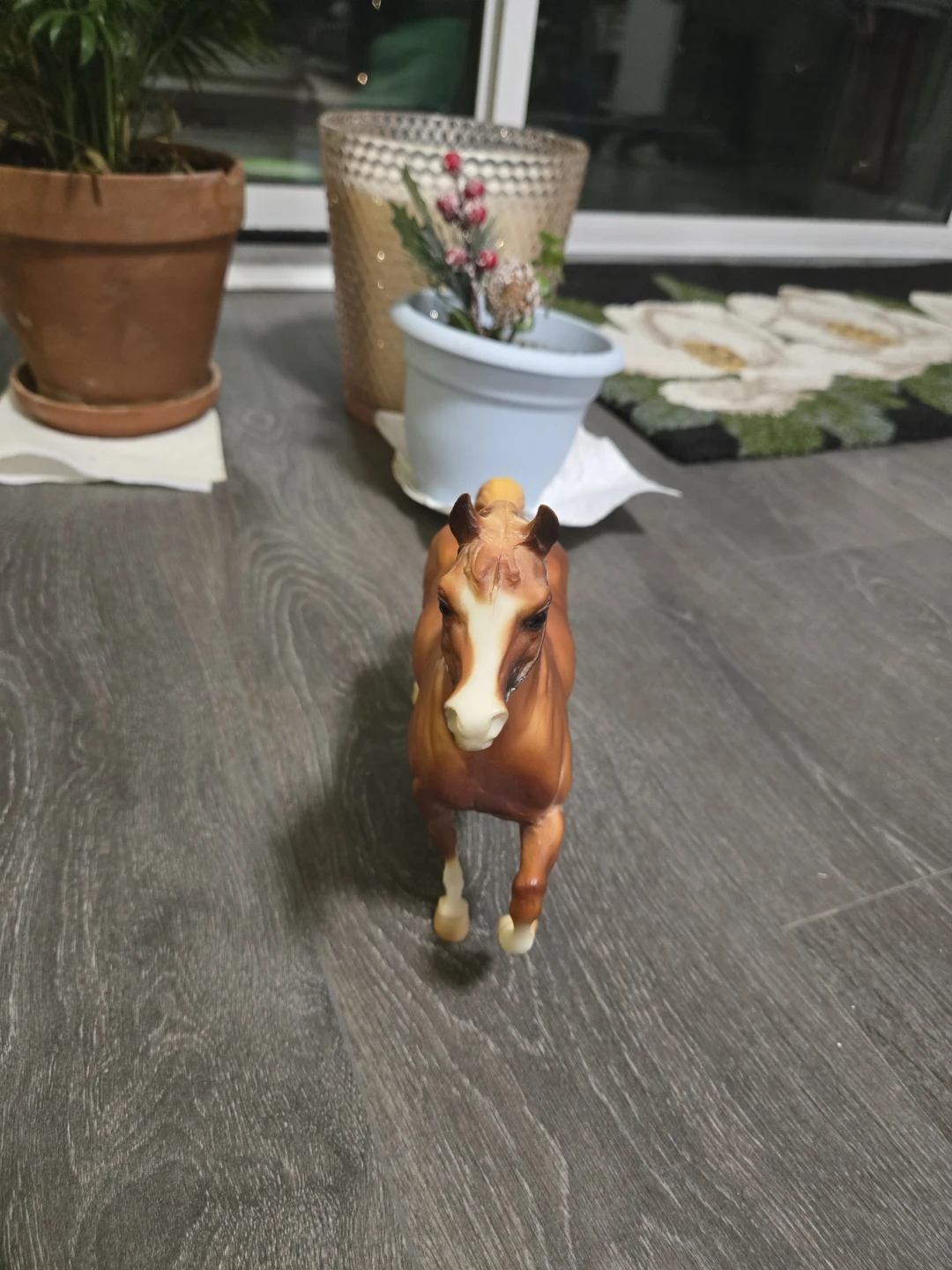 Breyer Horse Figurine - photo 2
