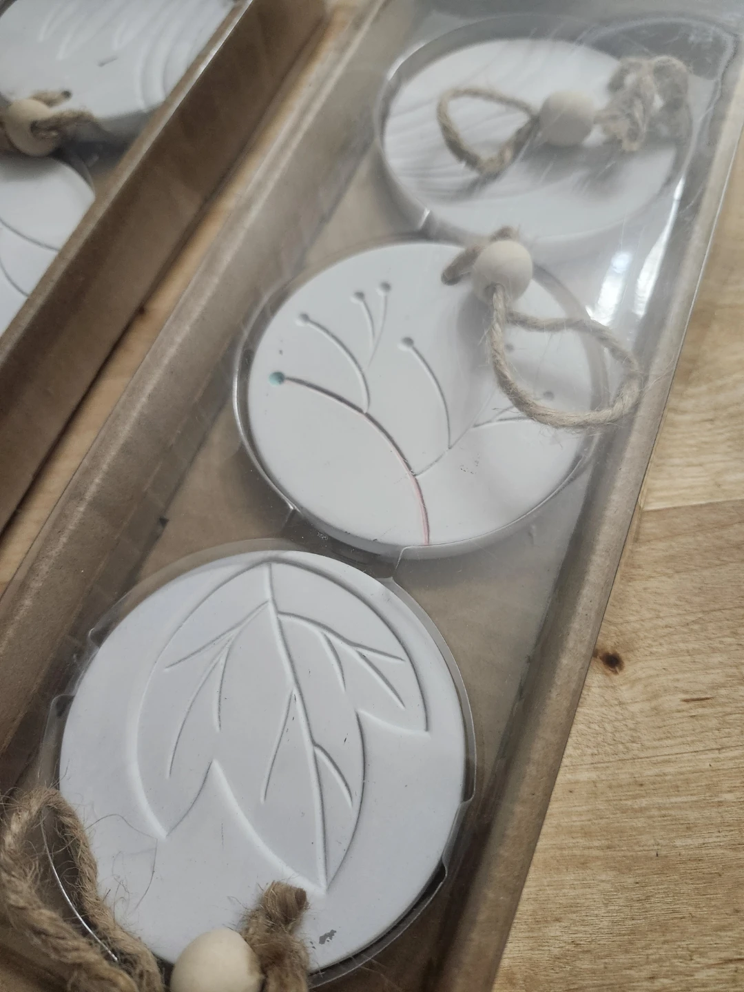 New White paintable Tree  Ornament Sets (3) - photo 3