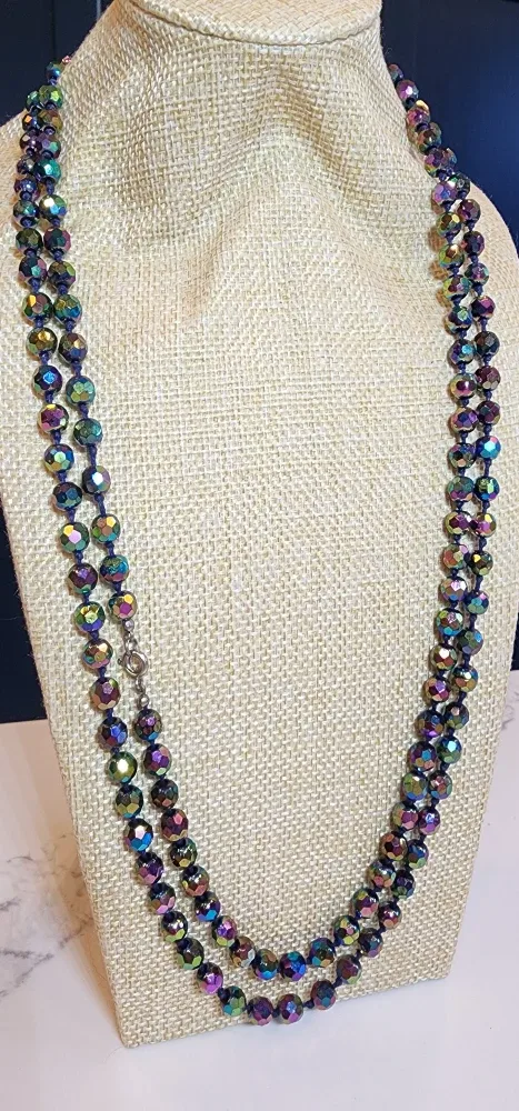 Vintage Carnival Glass Beaded Necklace – 53" Long image indicator(2)