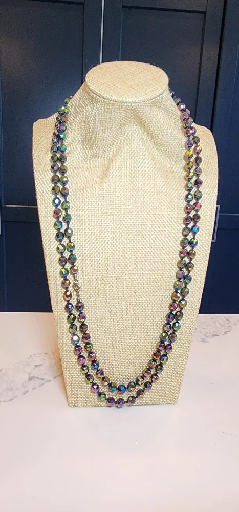 Vintage Carnival Glass Beaded Necklace – 53" Long image indicator(3)