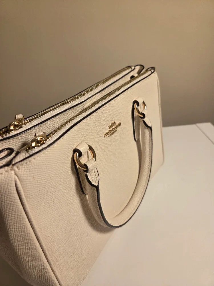 Coach Ivory Hand/Cross body Bag image indicator(4)