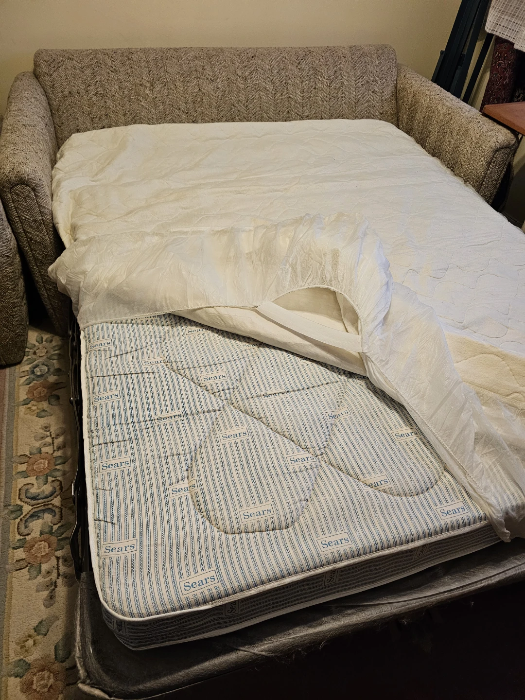 Sears Sofa Bed - Good Condition - photo 4