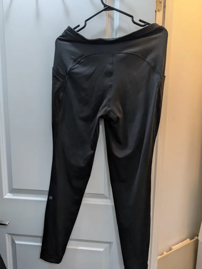 Lululemon Swift Speed High-Rise Tight 28" Leggings - Size 12 image indicator(3)