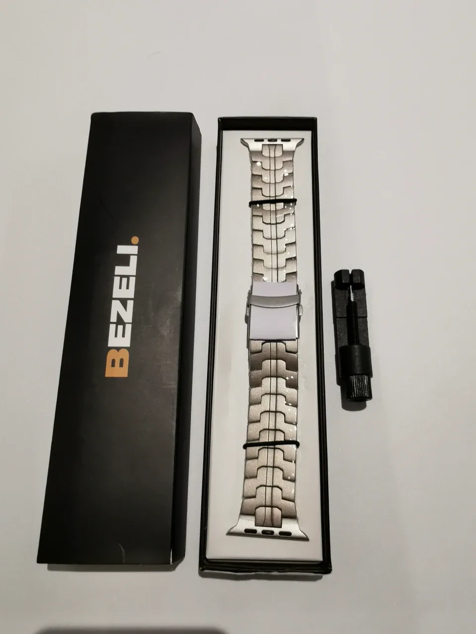 #Cleanout BEZELI Titanium Apple Watch Band - New