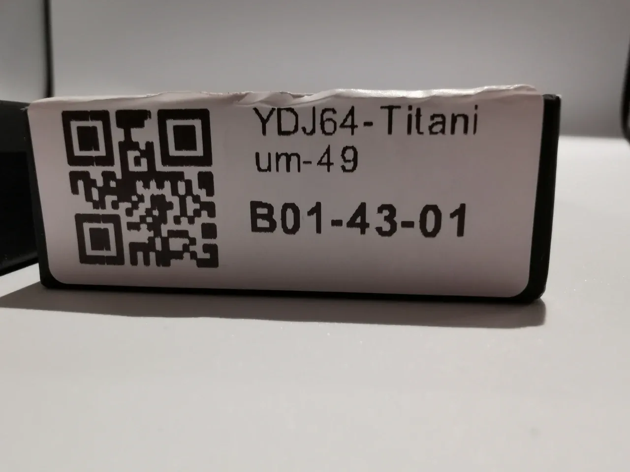 #Cleanout BEZELI Titanium Apple Watch Band - New image indicator(2)