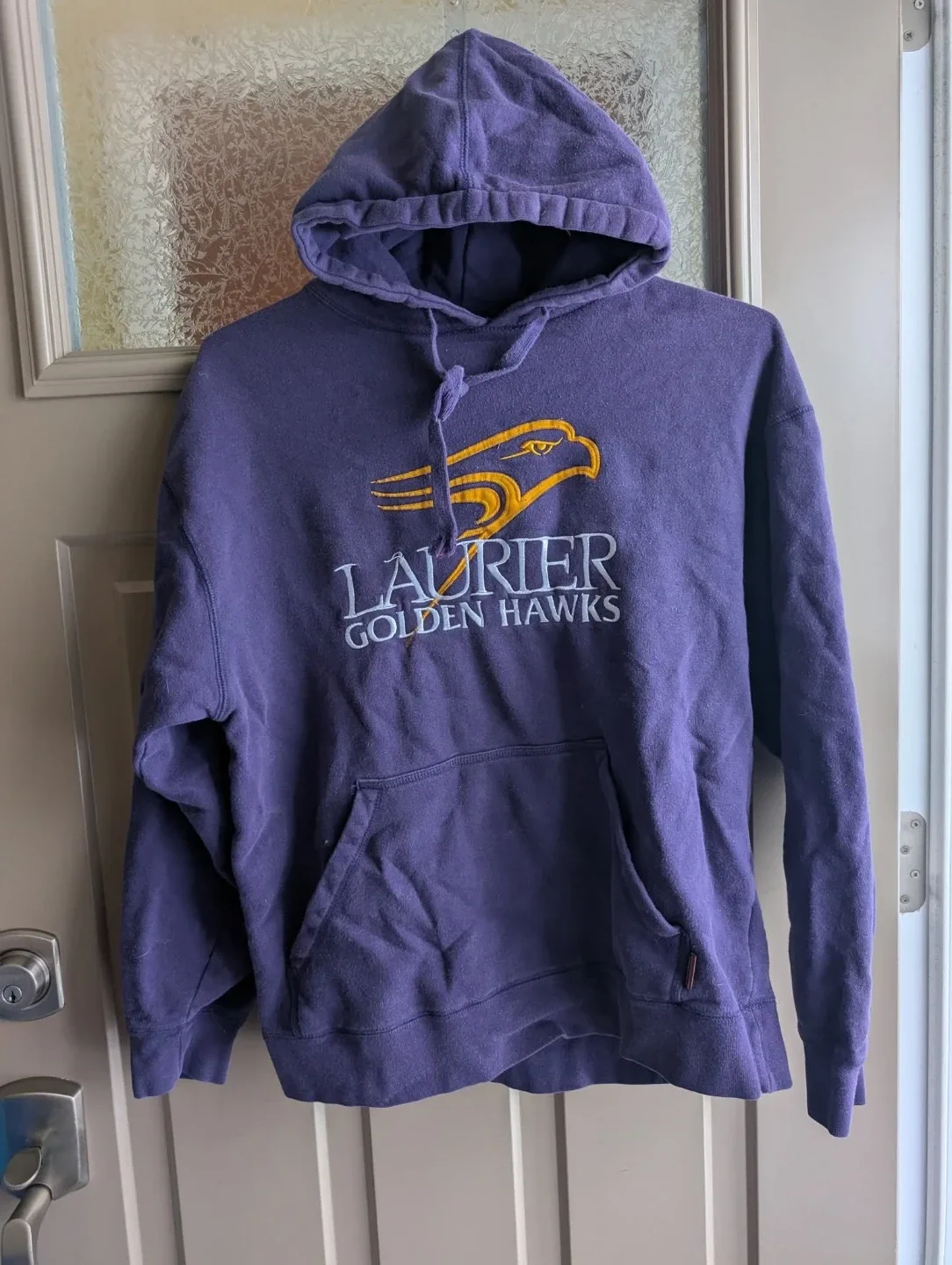 Womens sz med Laurier hoodie