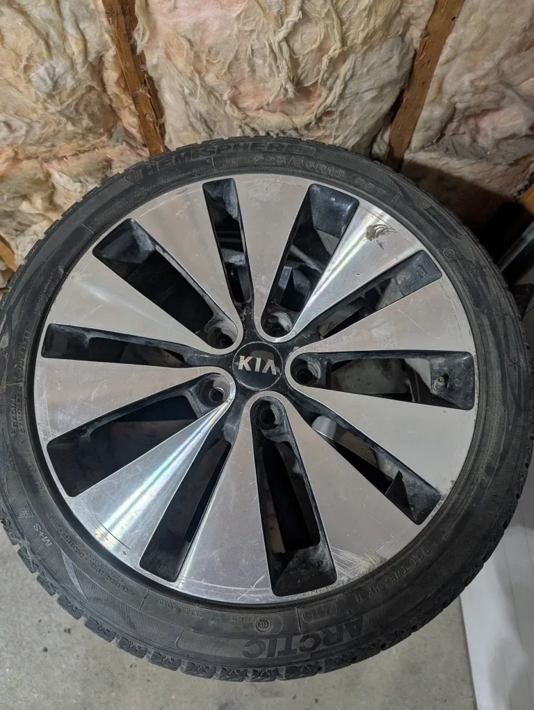 (4)-225/45R18 Winter Tires/Alloy Rims Off 2012 Kia Optima
