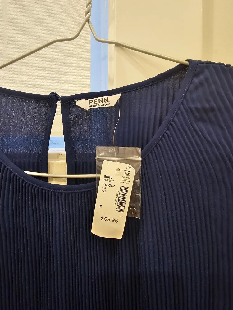 New PENN. Pennington Navy Pleated Dress - Size X image indicator(3)