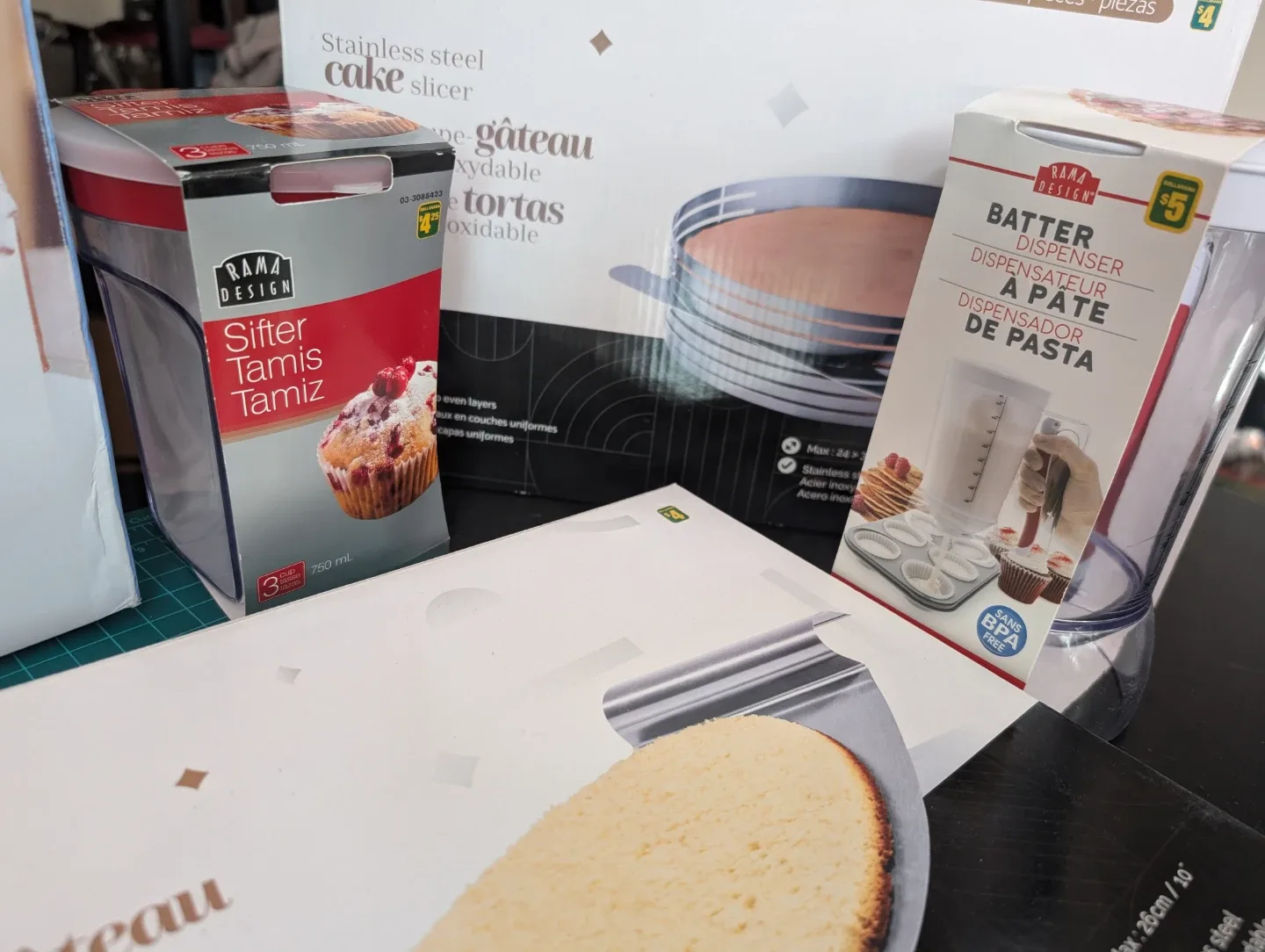 Cake Baking Set - Slicers, Turntable, Boards, Sifter & more! image indicator(4)