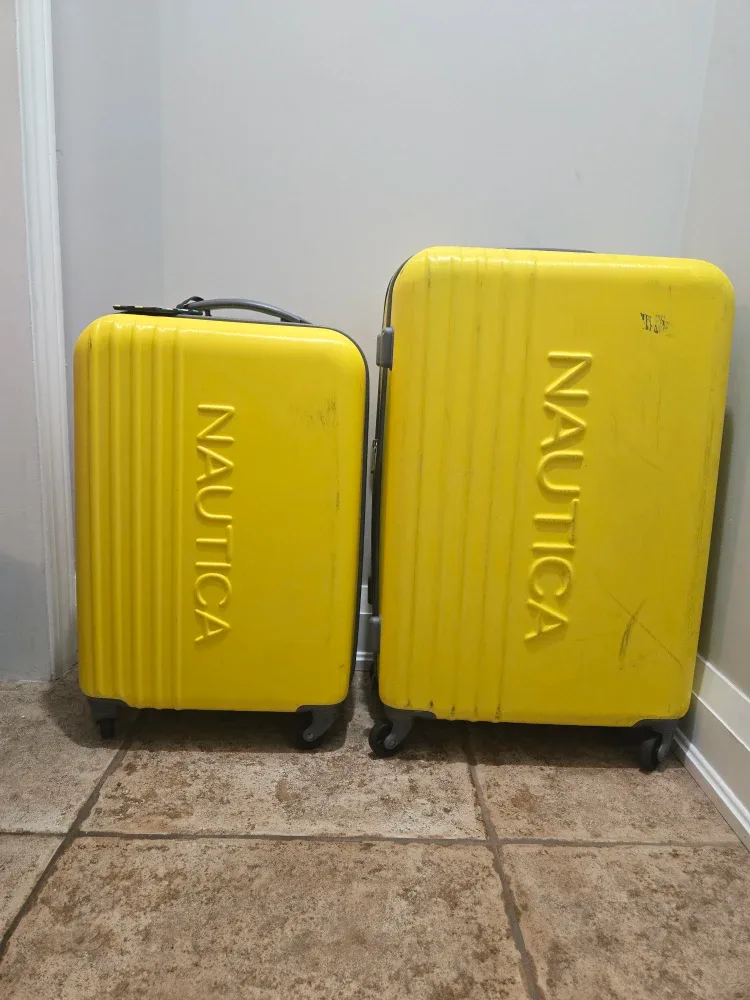 Nautica Yellow Luggage Set - Carry-on & 24 inch image indicator(2)