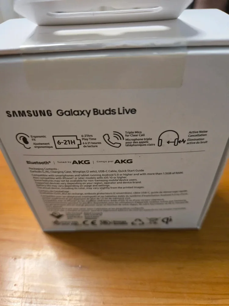 Samsung Galaxy Buds Live - Like New! image indicator(2)