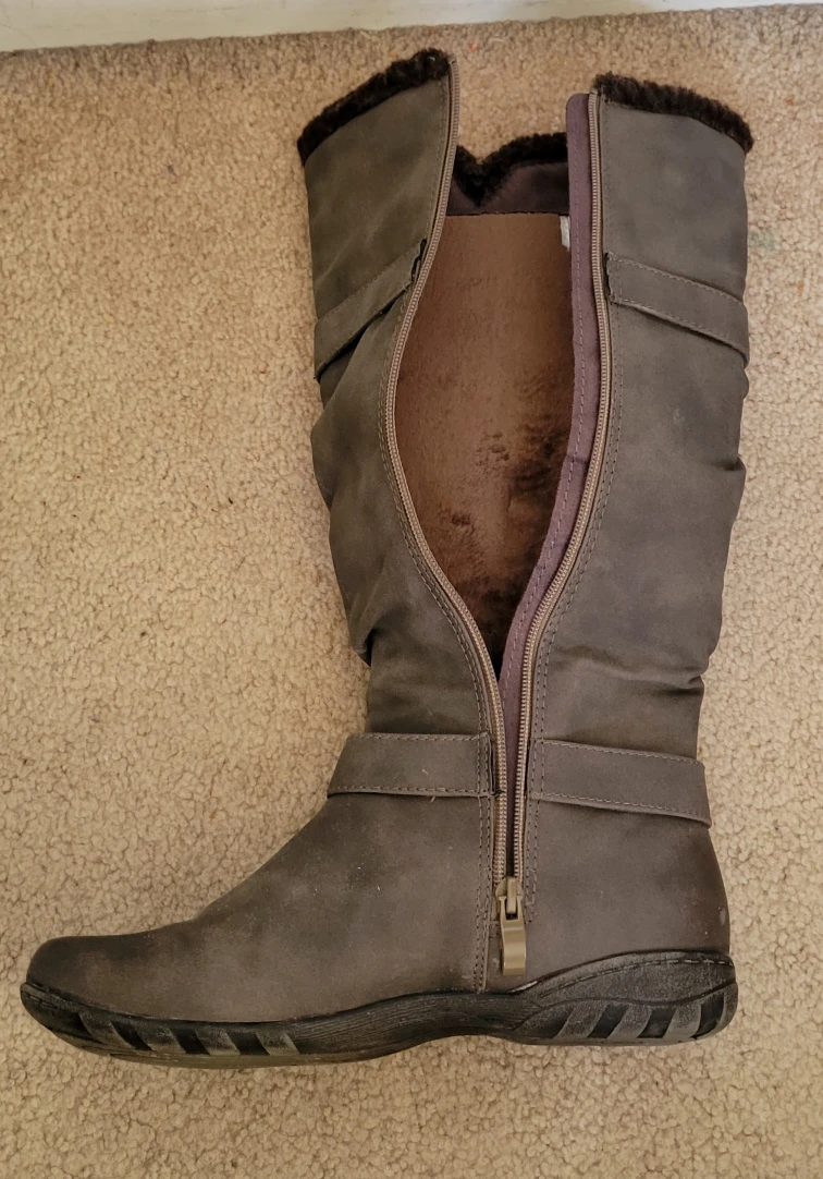 Spring Grey Knee-High Boots - photo 5