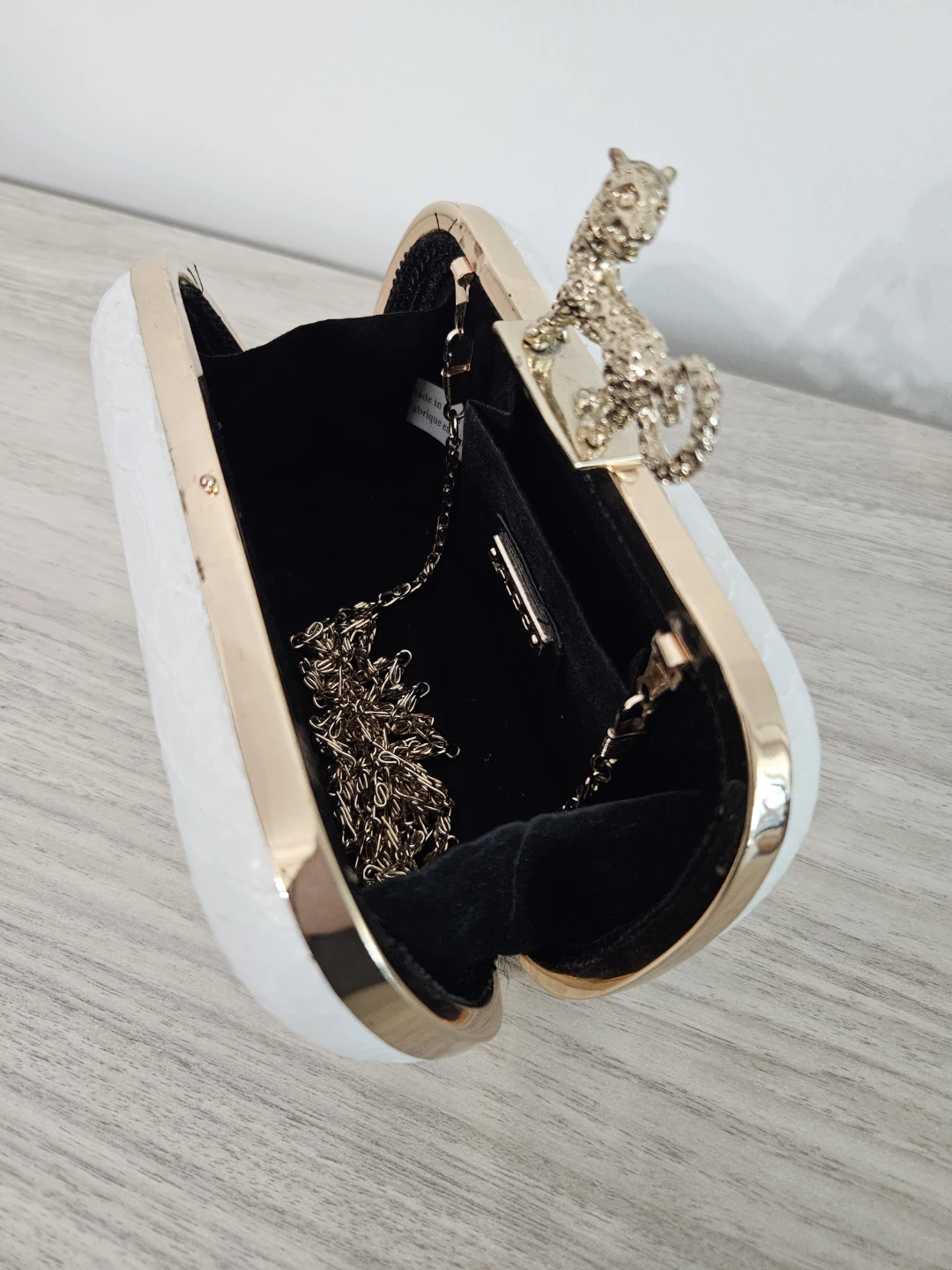 ALDO White Faux Leather Gold Chain Clutch - photo 2