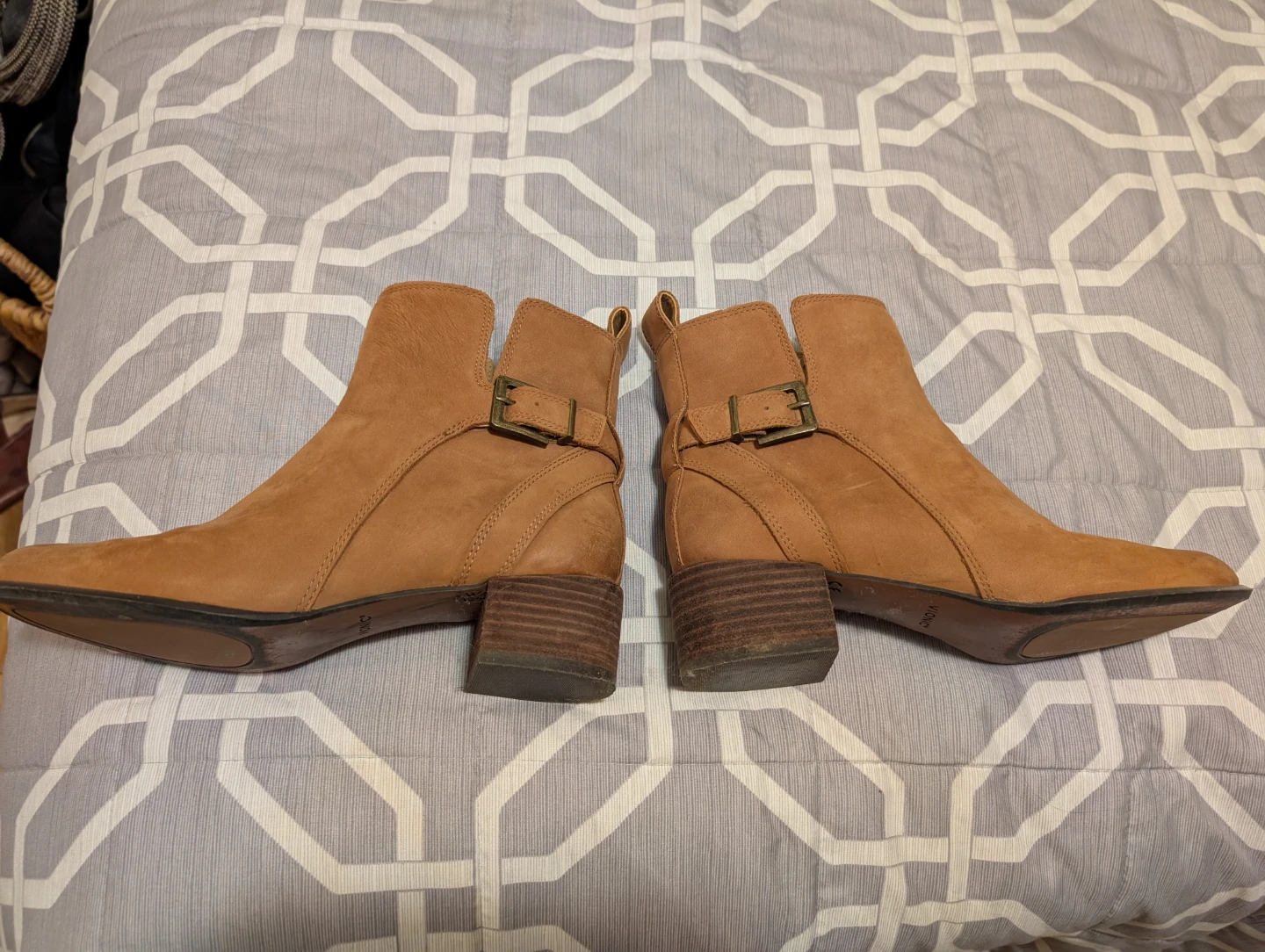 Vionic Sienna Waterproof Ankle Boots - Size 7 - photo 5