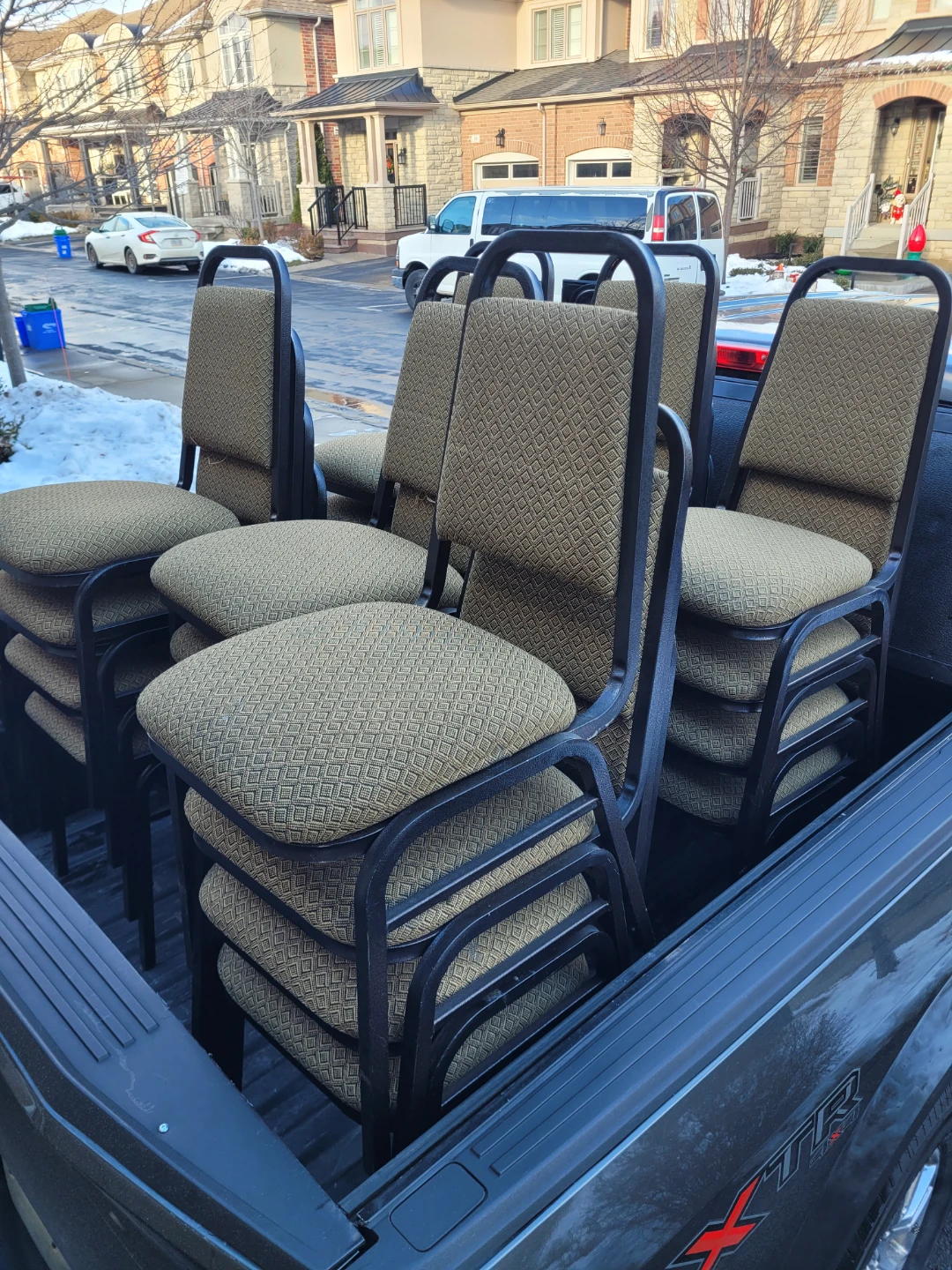 Stackable Banquet Chairs 13 total $10 each - photo 2