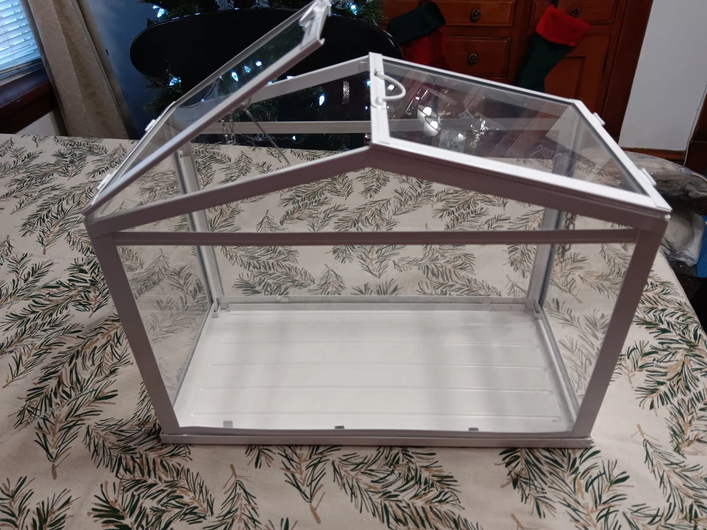 White Metal & plexiglass Greenhouse - photo 3